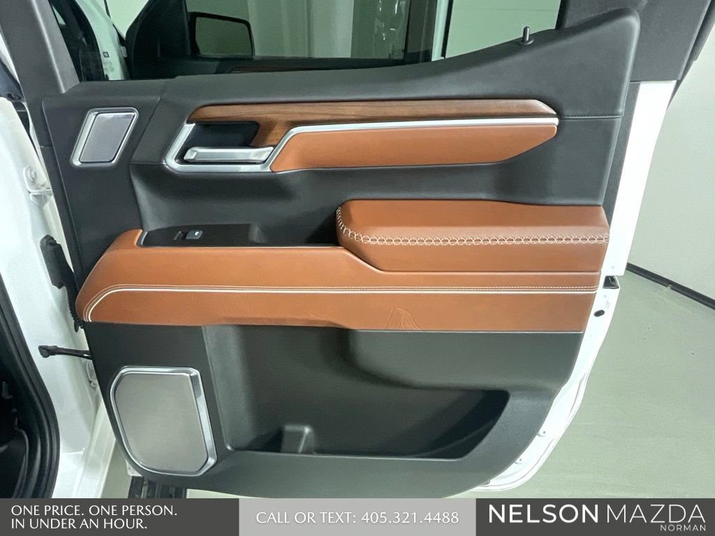 Used 2025 GMC Sierra 1500 Denali Ultimate AWD/4WD image 22
