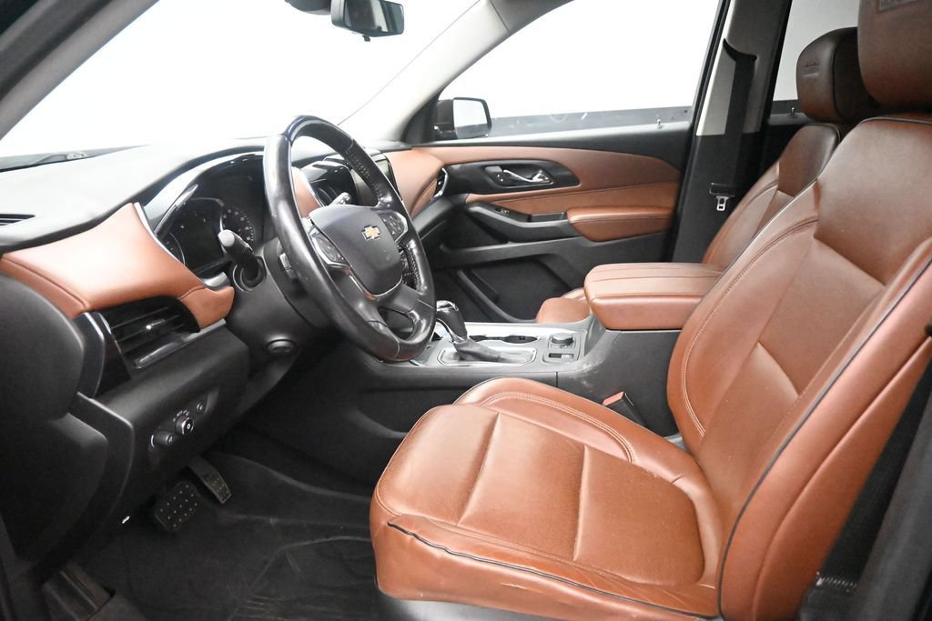Used 2019 Chevrolet Traverse High Country w/ LPO, Floor Liner Package AWD/4WD image 11
