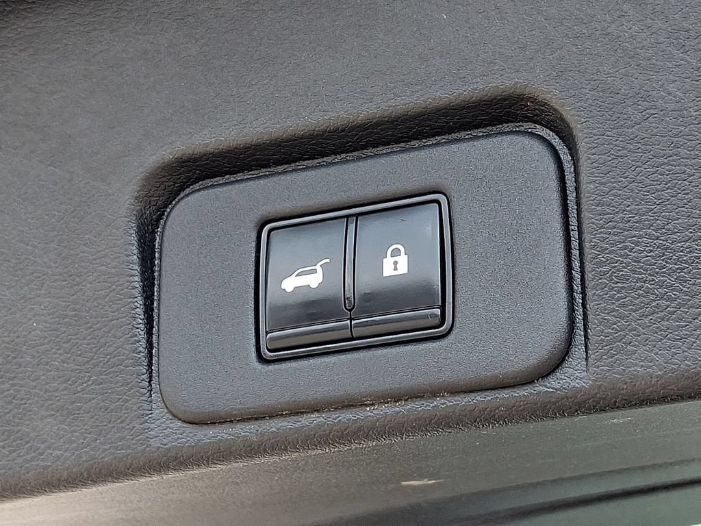 Used 2021 Nissan Rogue Platinum AWD/4WD image 34