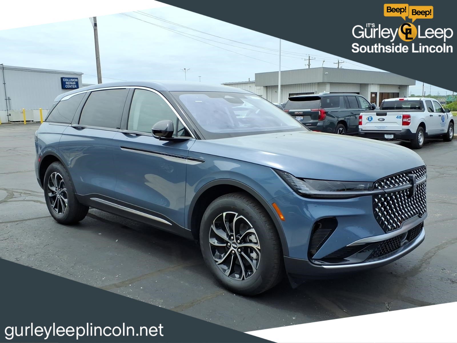 New 2026 Lincoln Nautilus Premier AWD/4WD image 1