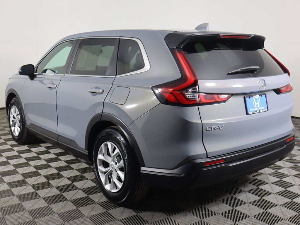 Used 2025 Honda CR-V LX image 6