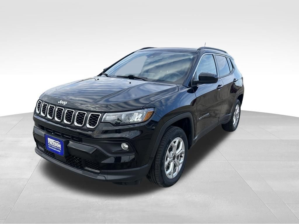 Used 2025 Jeep Compass Latitude w/ Sun & Sound Group image 49