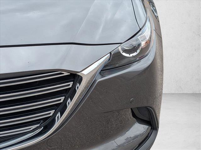 Used 2018 MAZDA CX-9 Touring w/ Touring Premium Package image 9