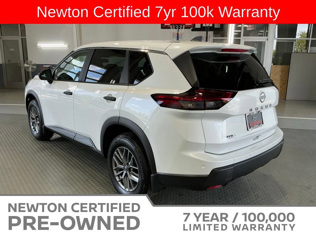Used 2025 Nissan Rogue S FWD image 21