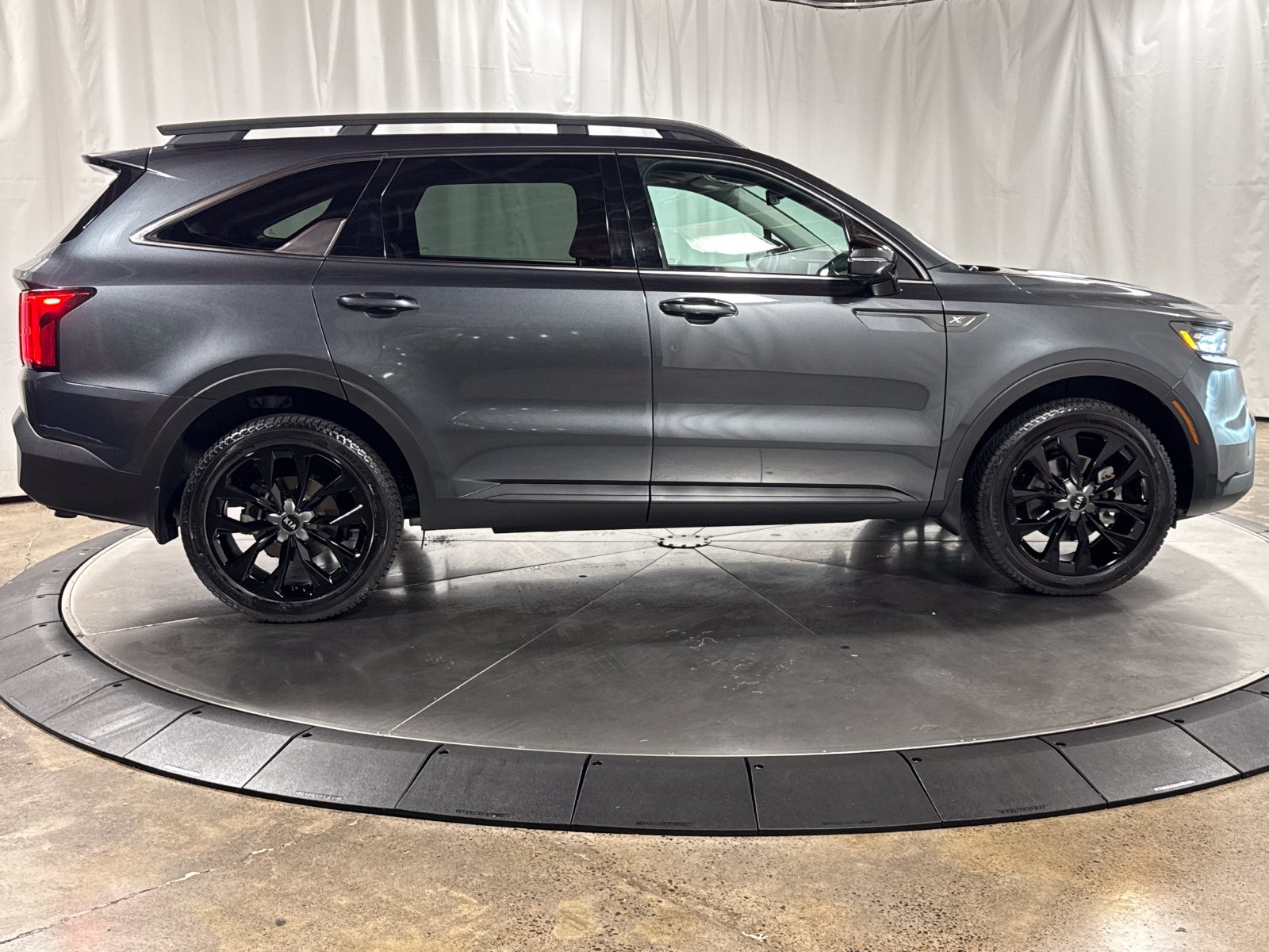 Certified 2021 Kia Sorento SX Prestige AWD/4WD image 6