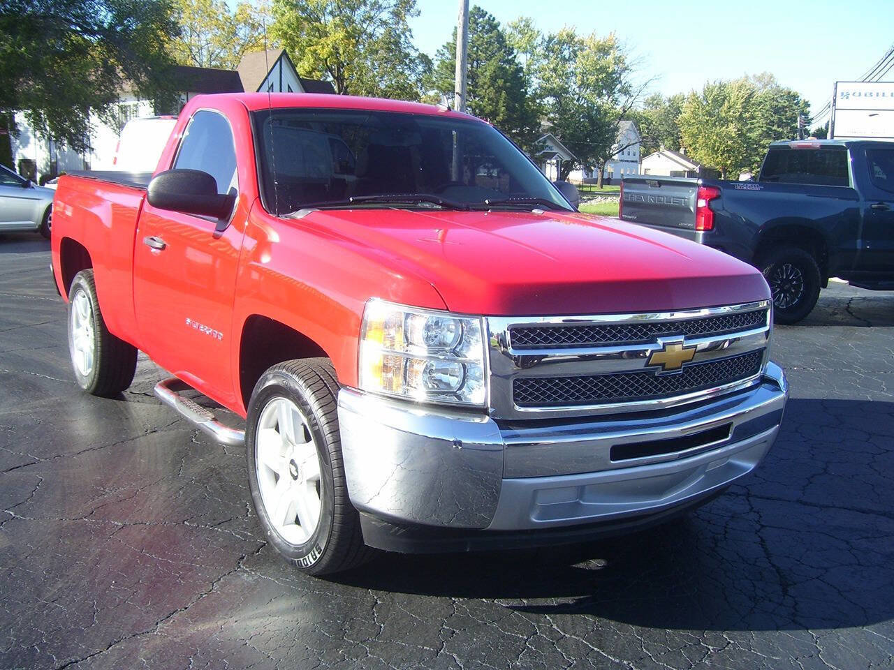 Used 2013 Chevrolet Silverado 1500 W/T w/ LS Package image 4