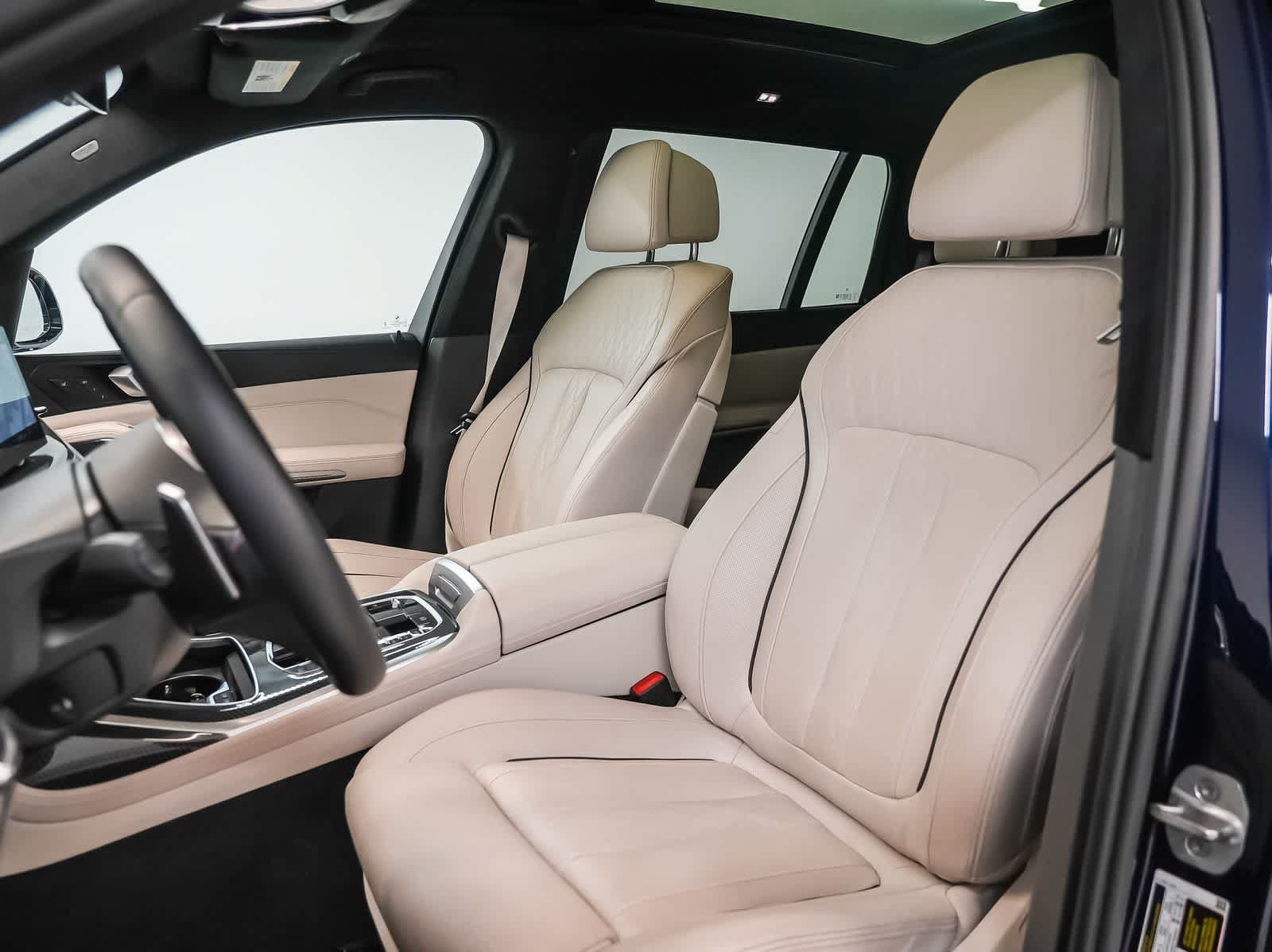 Used 2024 BMW X7 M60i w/ Executive Package AWD/4WD image 5
