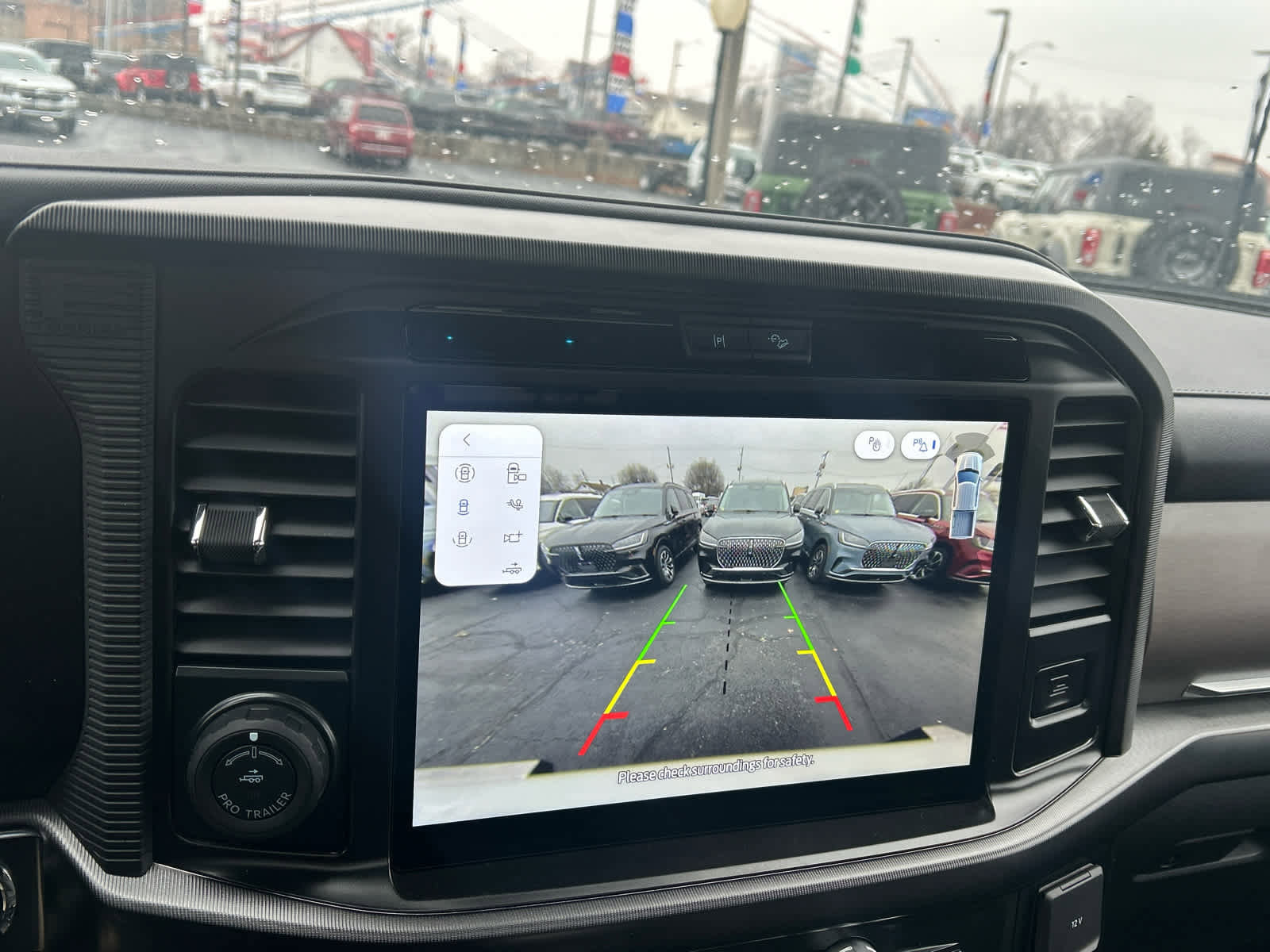 New 2025 Ford F150 Platinum w/ Equipment Group 702A High image 38