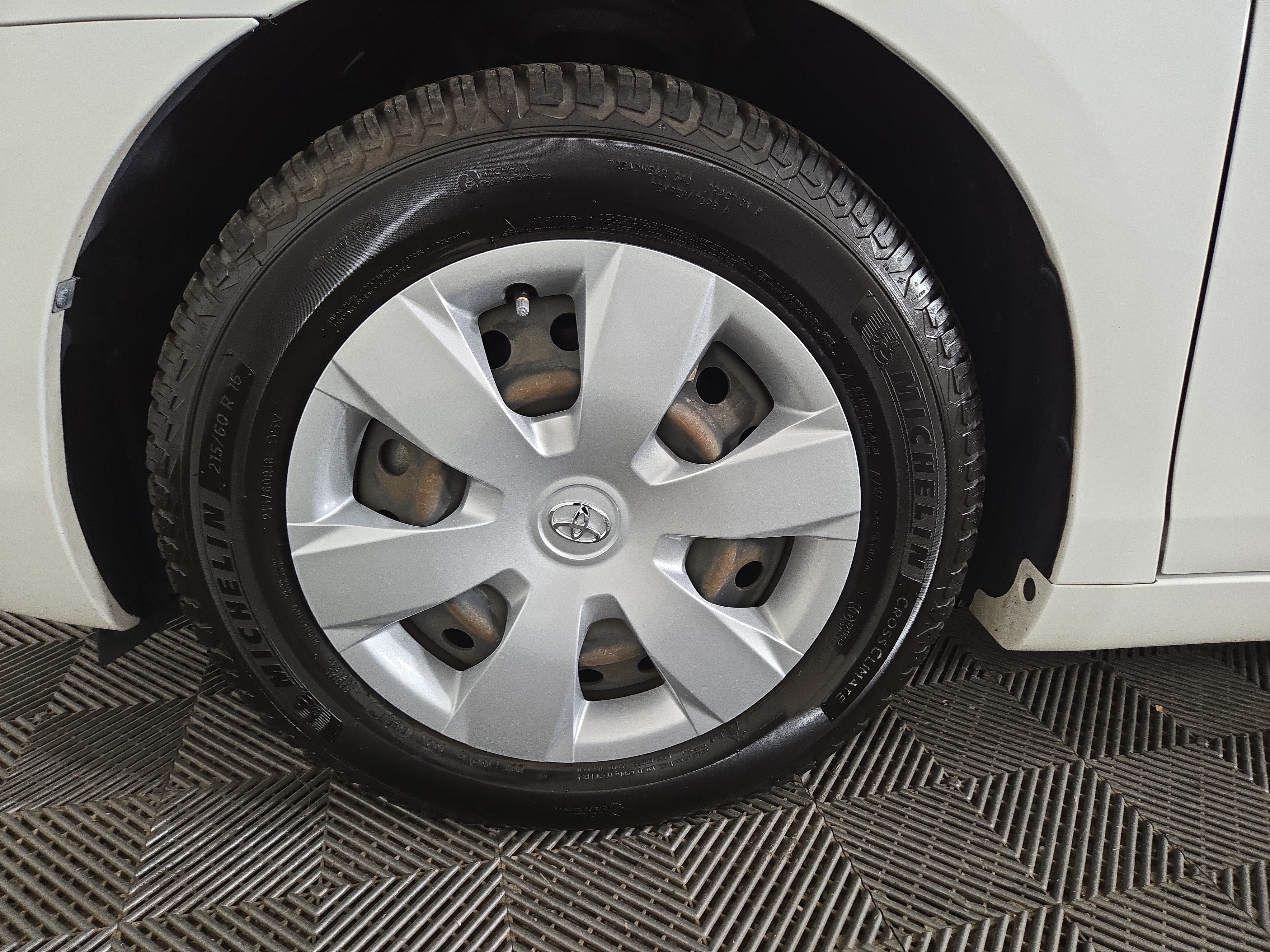 Used 2008 Toyota Camry FWD image 31