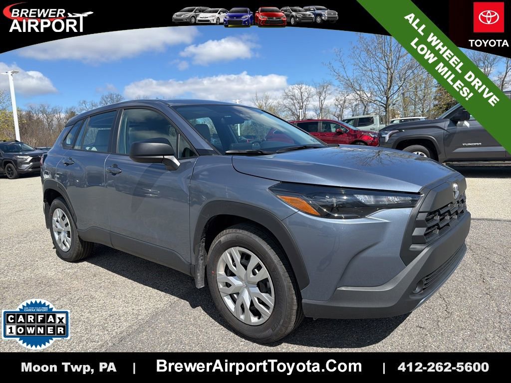 Used 2026 Toyota Corolla Cross L AWD/4WD image 1