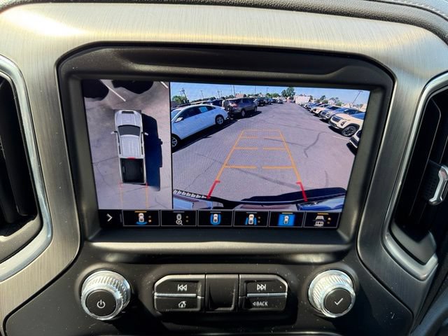 Used 2022 GMC Sierra 3500 Denali AWD/4WD image 26