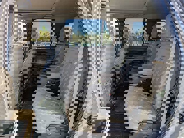 Used 2020 Ford Expedition Limited w/ Equipment Group 302A image 15