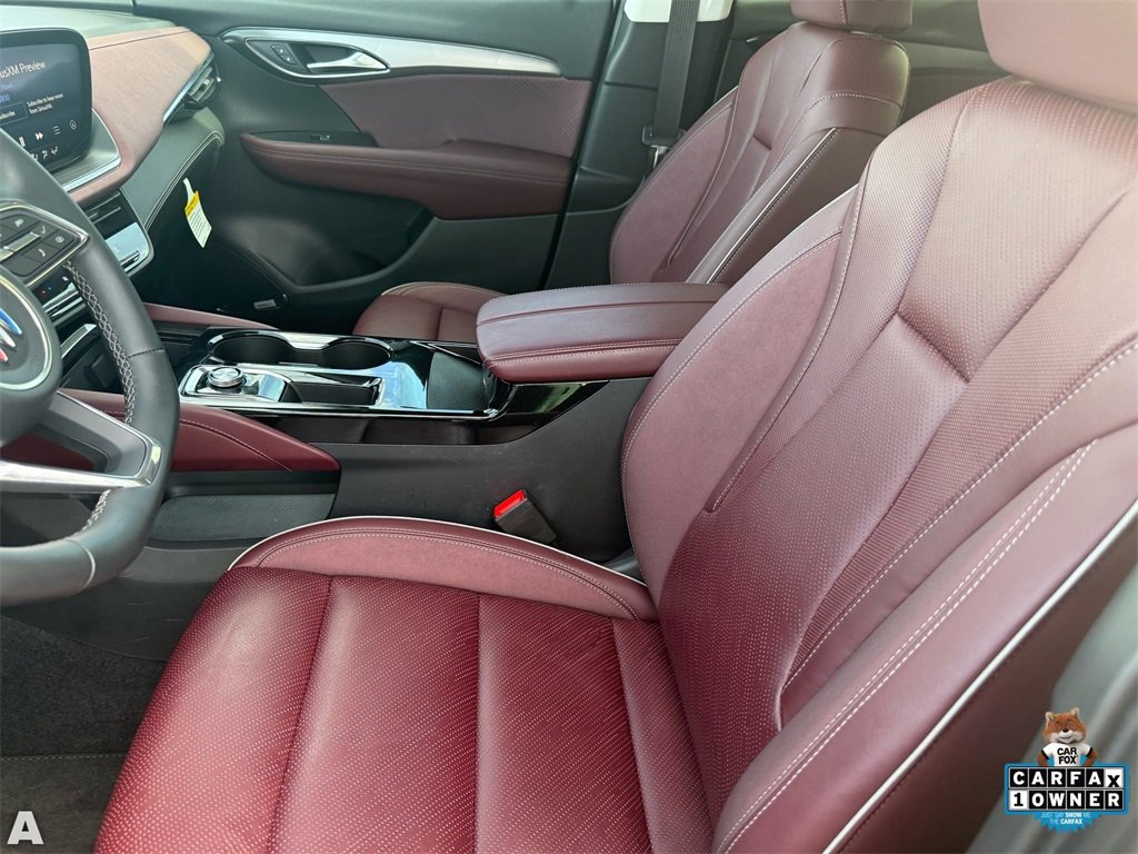 Used 2025 Buick Envision Sport Touring image 12
