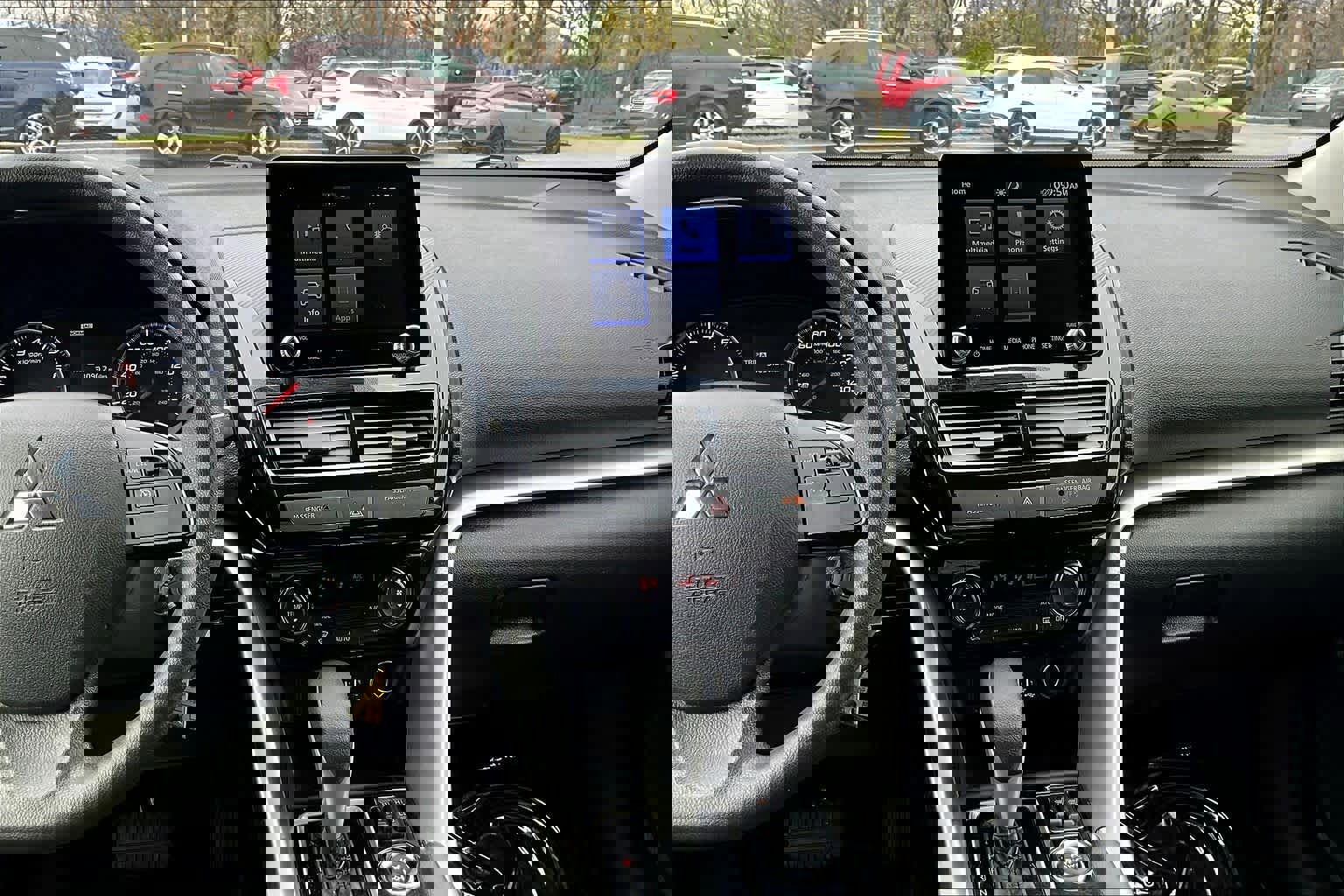 Used 2023 Mitsubishi Eclipse Cross LE image 7