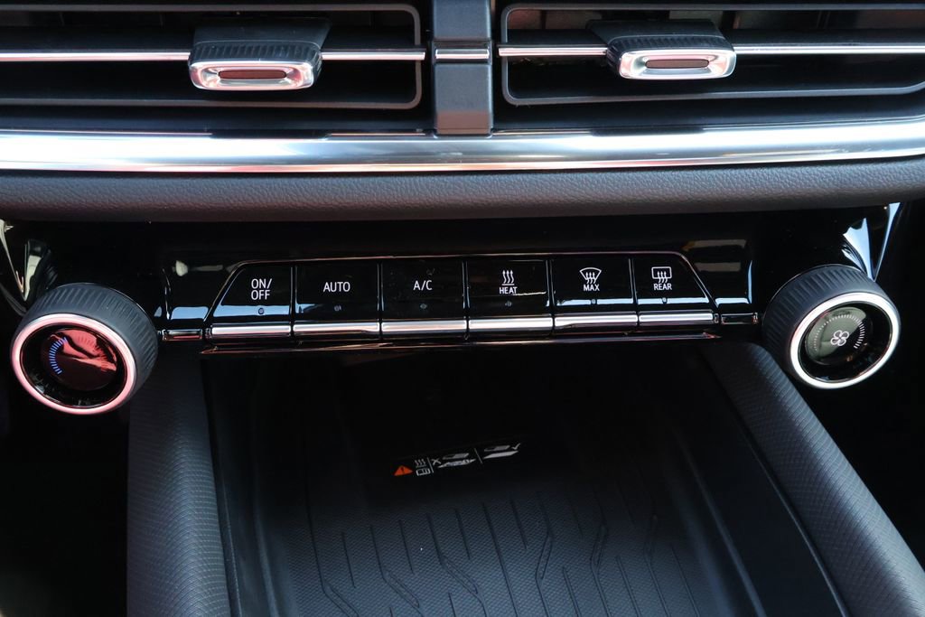 New 2026 Chevrolet Equinox EV LT image 28