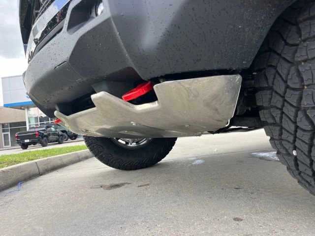 New 2026 Chevrolet Colorado ZR2 w/ Technology Package AWD/4WD image 15