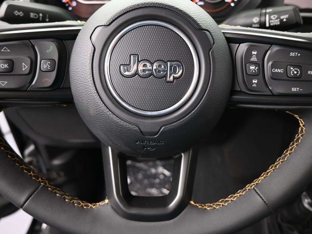 Used 2024 Jeep Gladiator Sport image 30