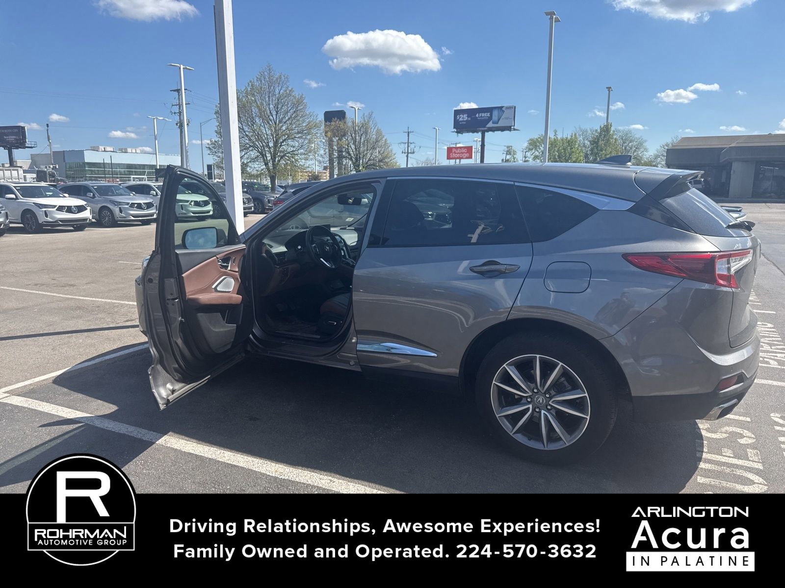 Used 2023 Acura RDX w/ Technology Package AWD/4WD image 10