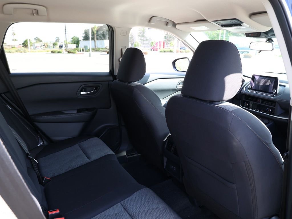 New 2026 Nissan Rogue SV image 17