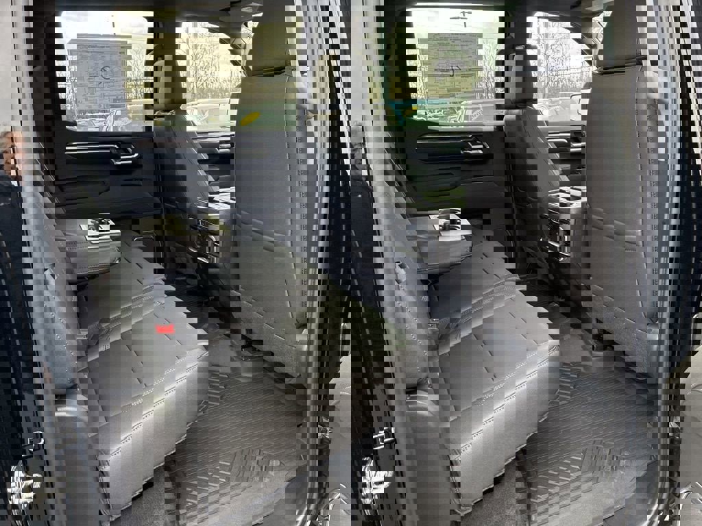 New 2026 Chevrolet Silverado 1500 LTZ w/ LTZ Premium Package image 40