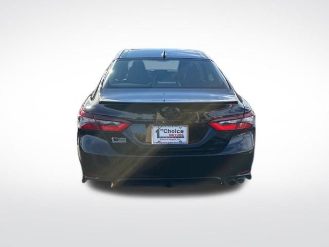 Used 2023 Toyota Camry SE image 5