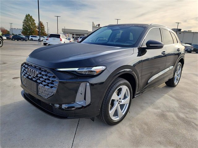 New 2025 Audi Q5 Premium Plus image 3