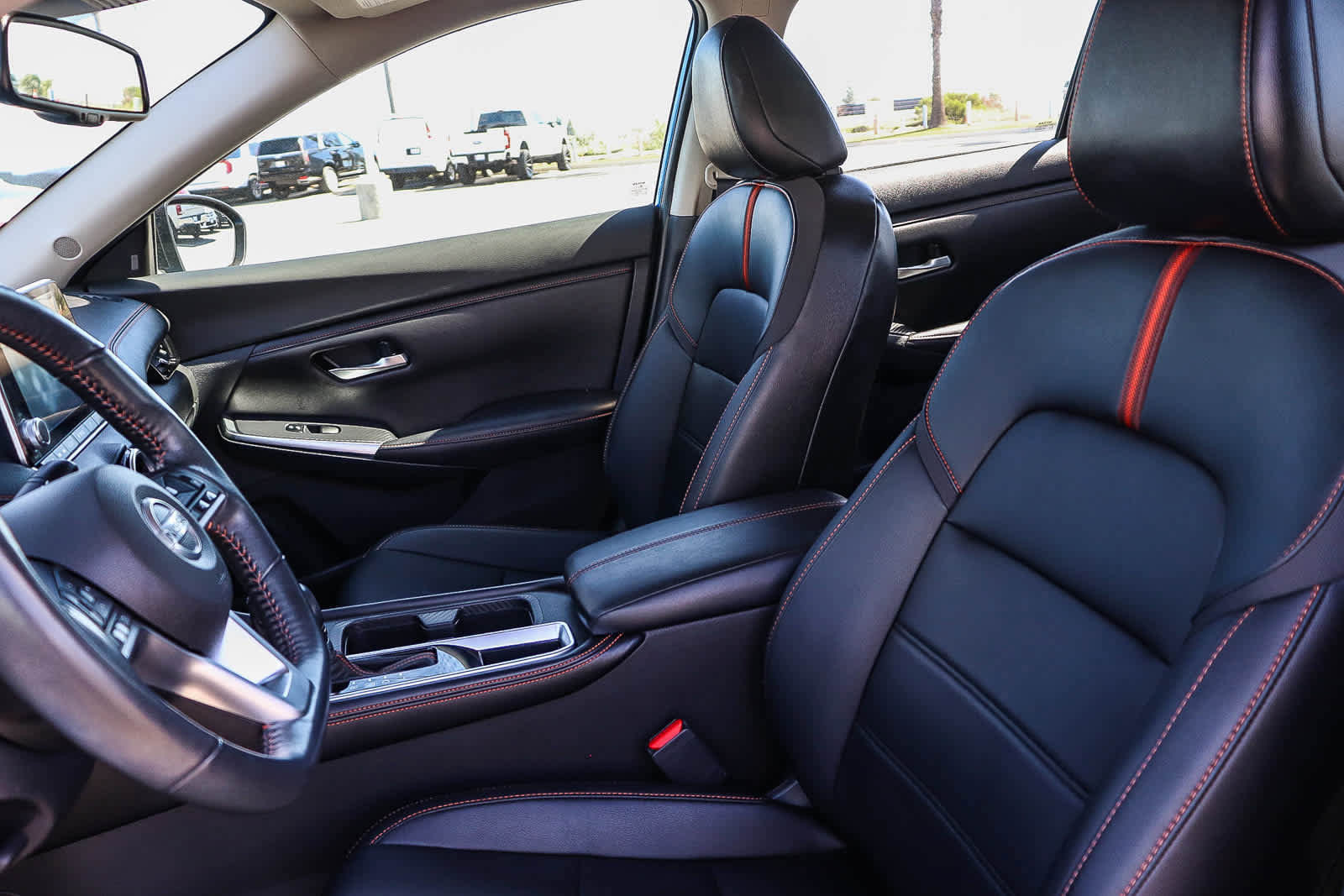 Used 2021 Nissan Sentra SR w/ SR Premium Package image 25