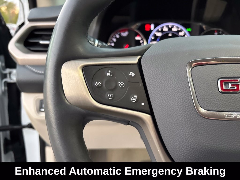 Used 2023 GMC Acadia Denali w/ Denali Ultimate Package AWD/4WD image 25