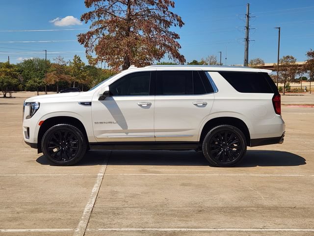 Used 2024 GMC Yukon Denali w/ Advanced Technology Package AWD/4WD image 4