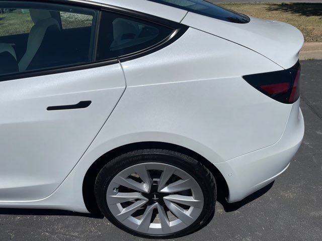Used 2022 Tesla Model 3 Long Range AWD/4WD image 29