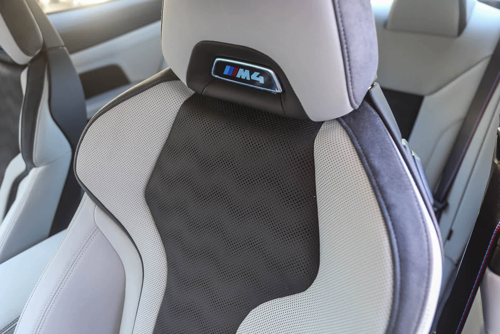 New 2026 BMW M4 Competition w/ Executive Package image 22