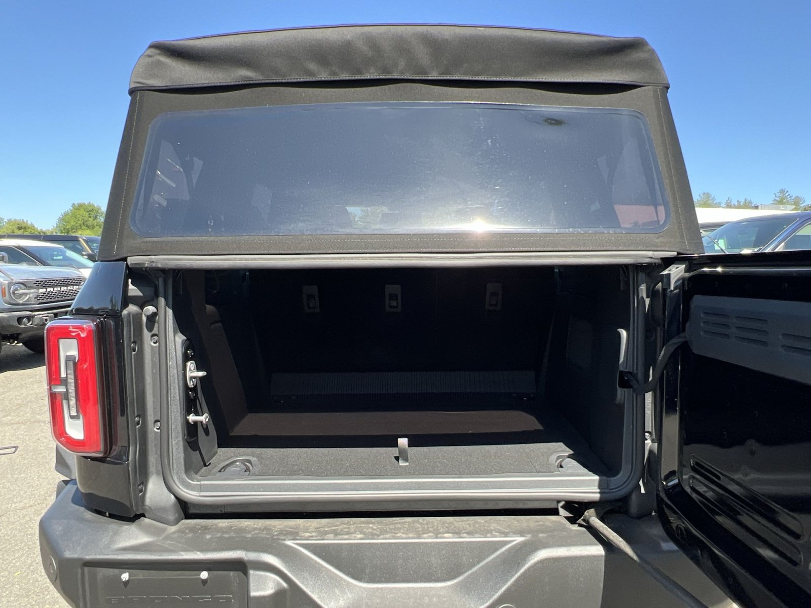 New 2025 Ford Bronco Outer Banks w/ Sasquatch Package AWD/4WD image 49