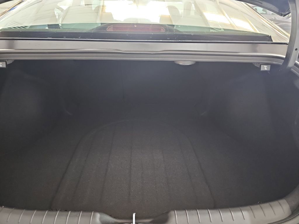 New 2026 Hyundai Elantra Limited image 13