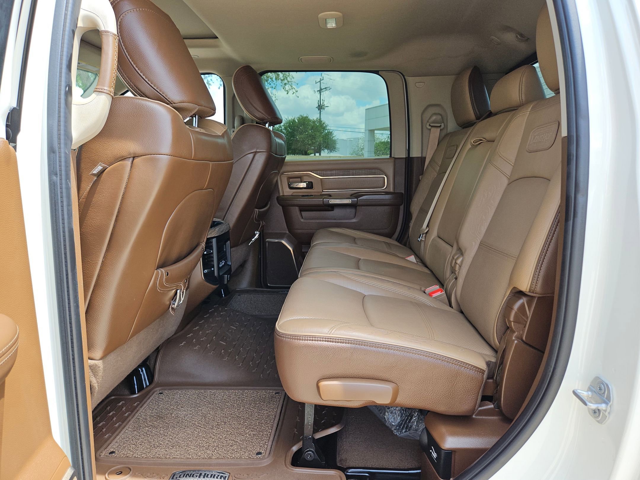 Used 2020 RAM 2500 Limited AWD/4WD image 14