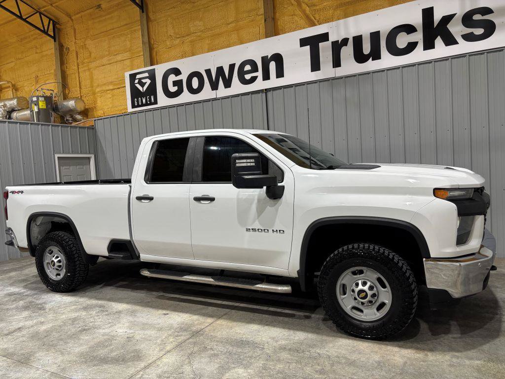 Used 2020 Chevrolet Silverado 2500 W/T w/ WT Convenience Package AWD/4WD image 3