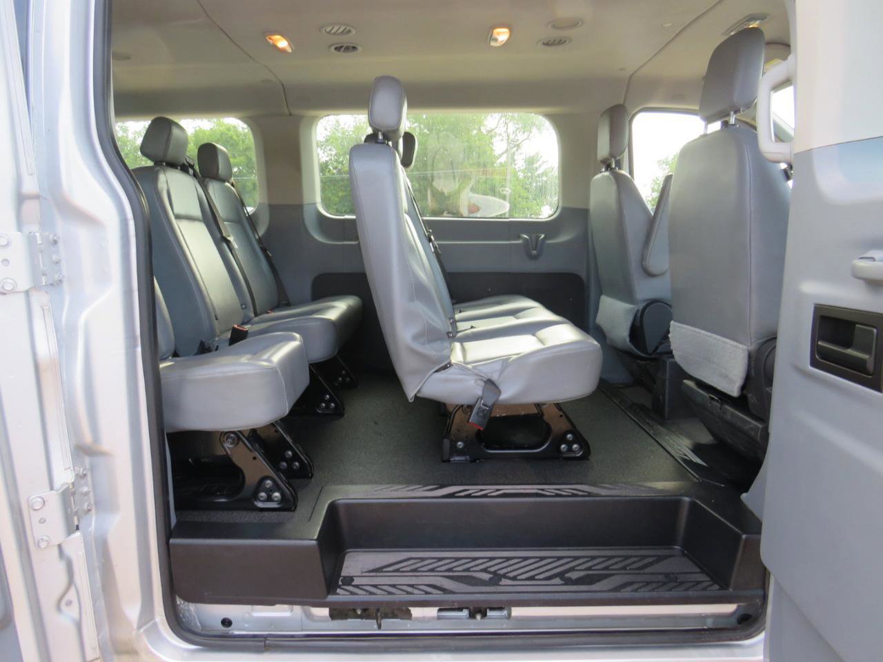 Used 2015 Ford Transit 350 XL RWD image 24