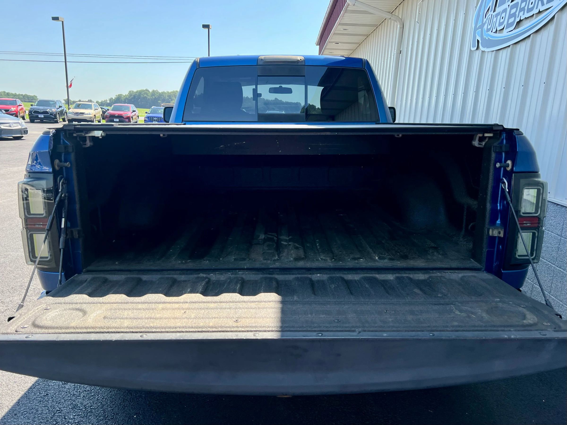 Used 2011 RAM 1500 Express image 5