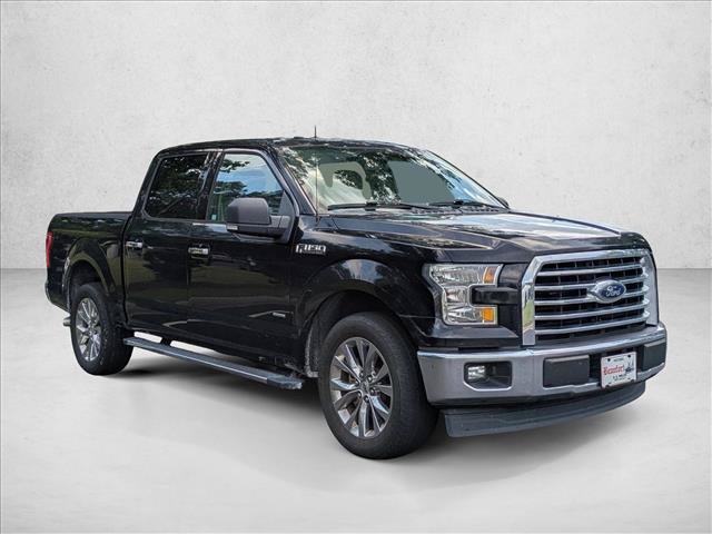 Used 2017 Ford F150 XLT w/ Equipment Group 302A Luxury RWD image 3