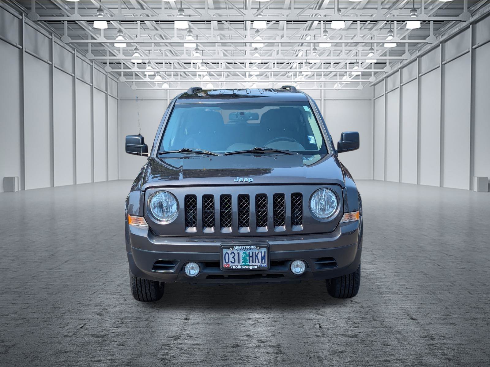 Used 2014 Jeep Patriot Latitude FWD image 8