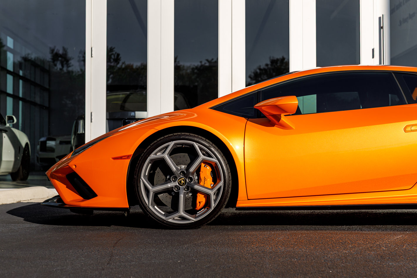 Used 2023 Lamborghini Huracan EVO RWD image 10