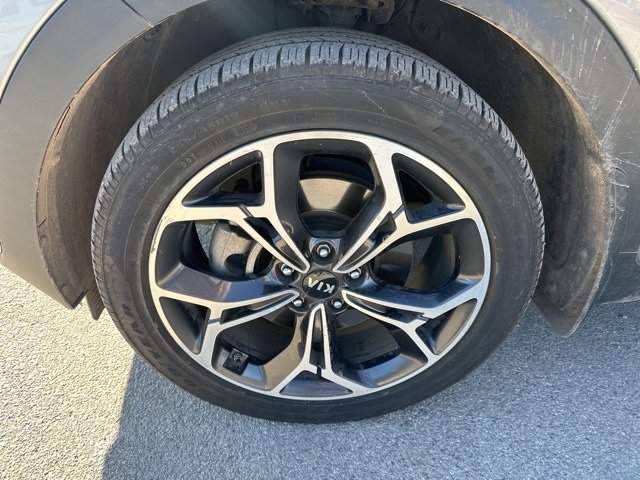 Certified 2020 Kia Sportage SX image 2