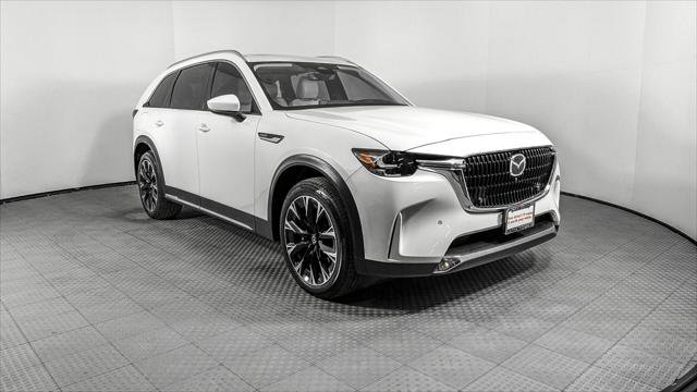 Used 2024 MAZDA CX-90 Plug-In Hybrid w/ Premium Plus image 11