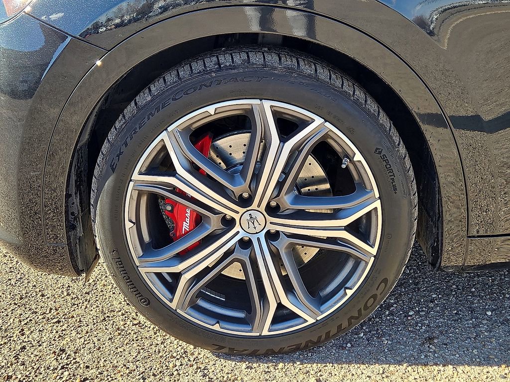 Used 2021 Maserati Levante GTS image 10