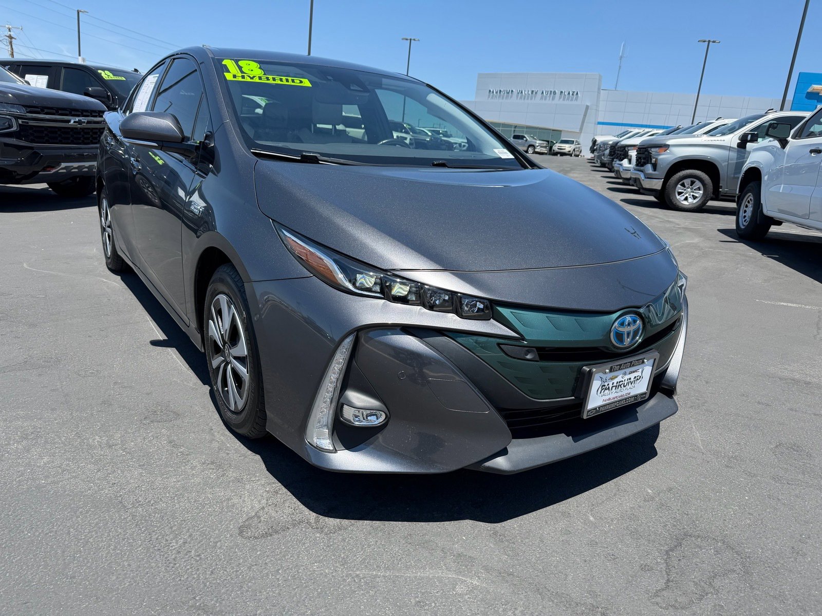 Used 2018 Toyota Prius Prime Advanced w/ Carpet Mat Package FWD image 1