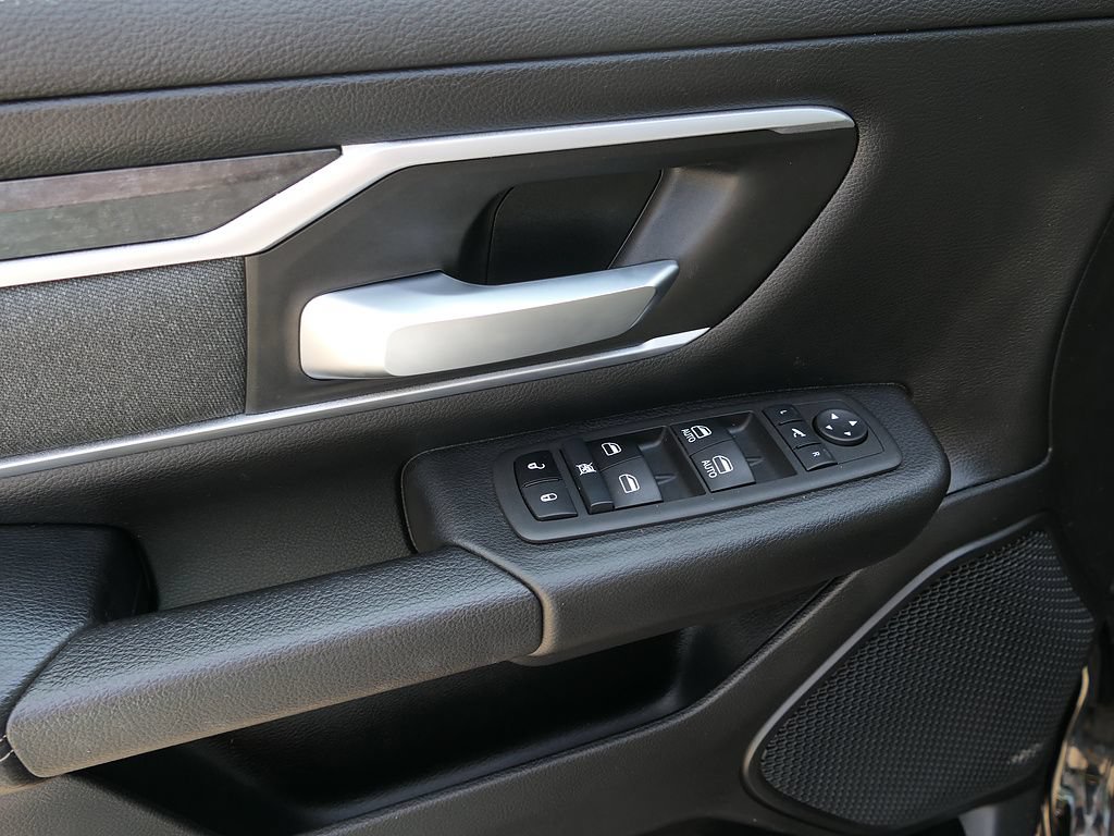Used 2022 RAM 1500 Big Horn RWD image 15
