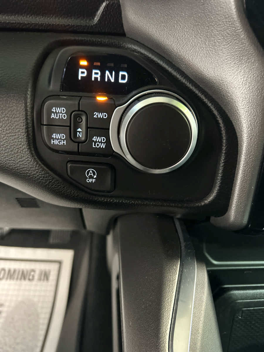 Used 2025 RAM 1500 Big Horn AWD/4WD image 7