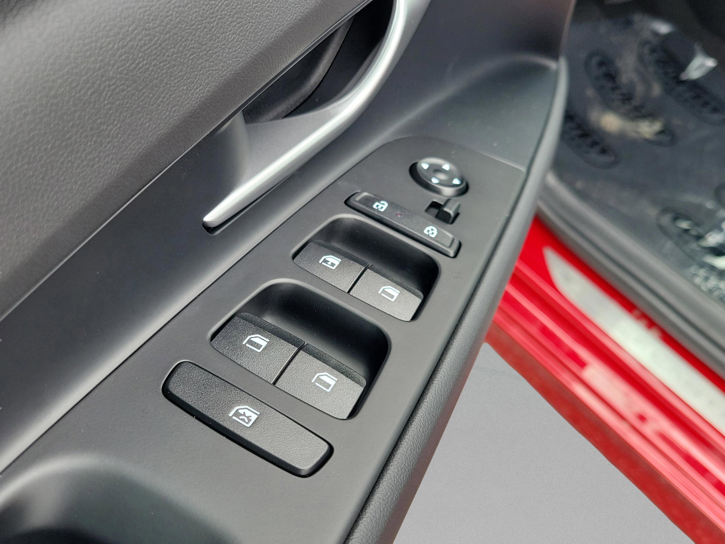 New 2026 Hyundai Elantra SE image 8