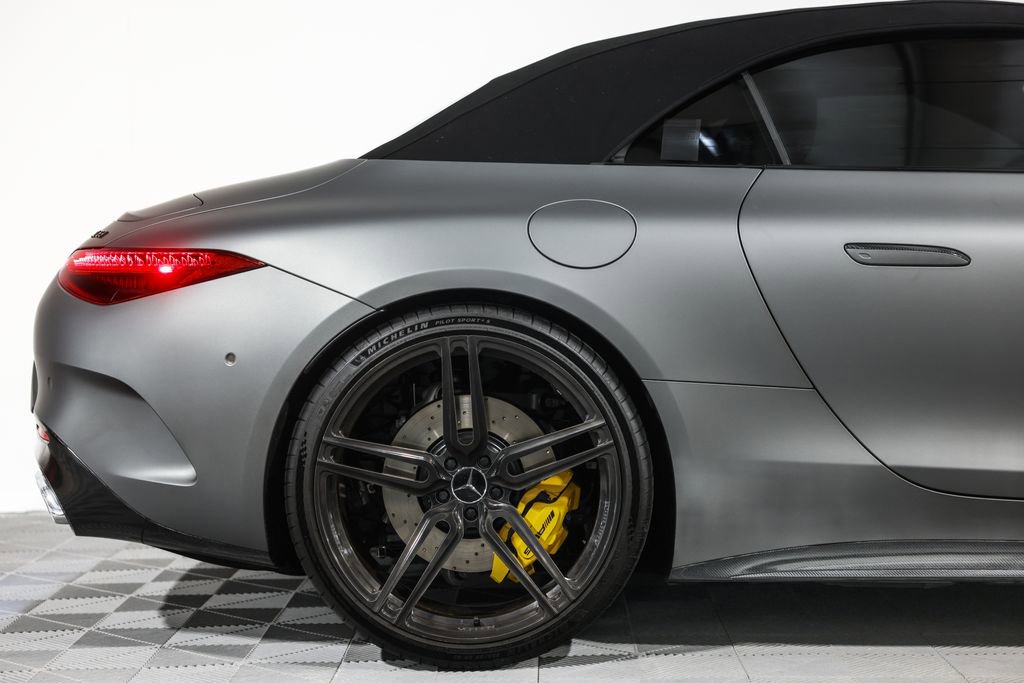 Used 2023 Mercedes-Benz SL 63 AMG 4MATIC image 2