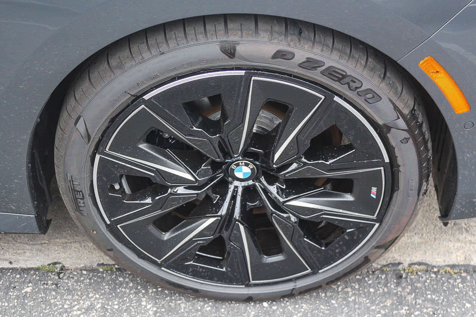 New 2026 BMW 740i w/ Premium Package image 9