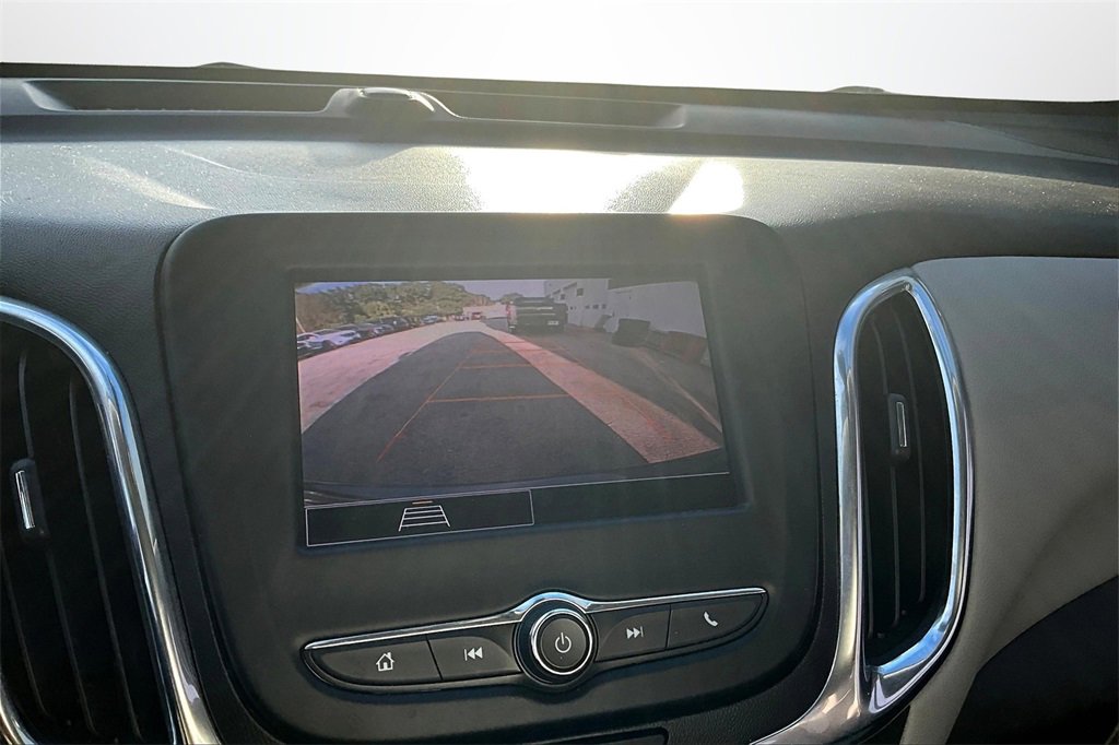 Used 2022 Chevrolet Equinox LT image 14